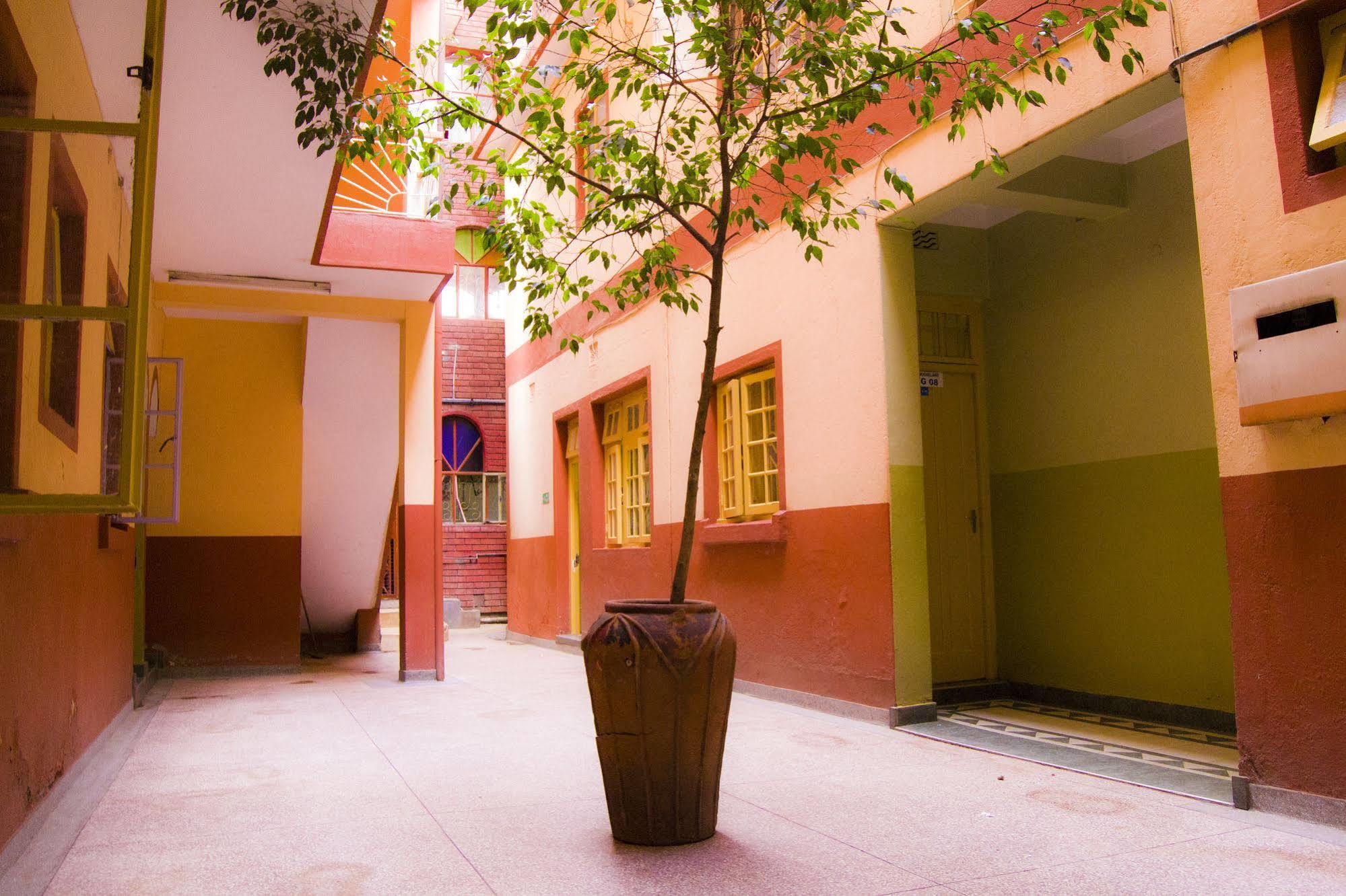 Mooreland Hotel Nairobi Exterior photo